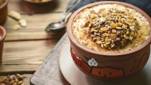 حلي بعد الفطار بطاجن أم علي بالمكسرات بطريقة سهلة و بطعم لذيذ