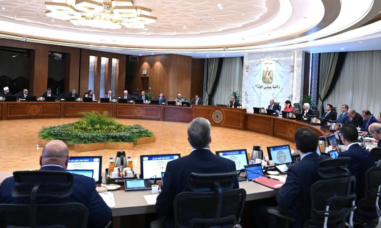 الحكومة تشدد عقوبة طمس اللوحات المعدنية