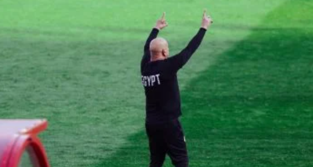 طلب حسام حسن من رباعي المنتخب قبل مواجهة كوت ديفوار
