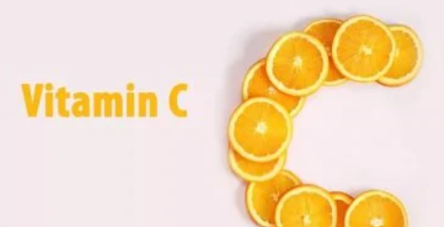 6 أعشاب وتوابل غنية بفيتامين C وفوائدها